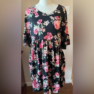 Women’s flower dress size small